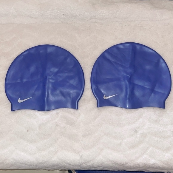 Speedo latex blue cap x 2 size small no damage Never warn just stored away  NWOT - Picture 1 of 4